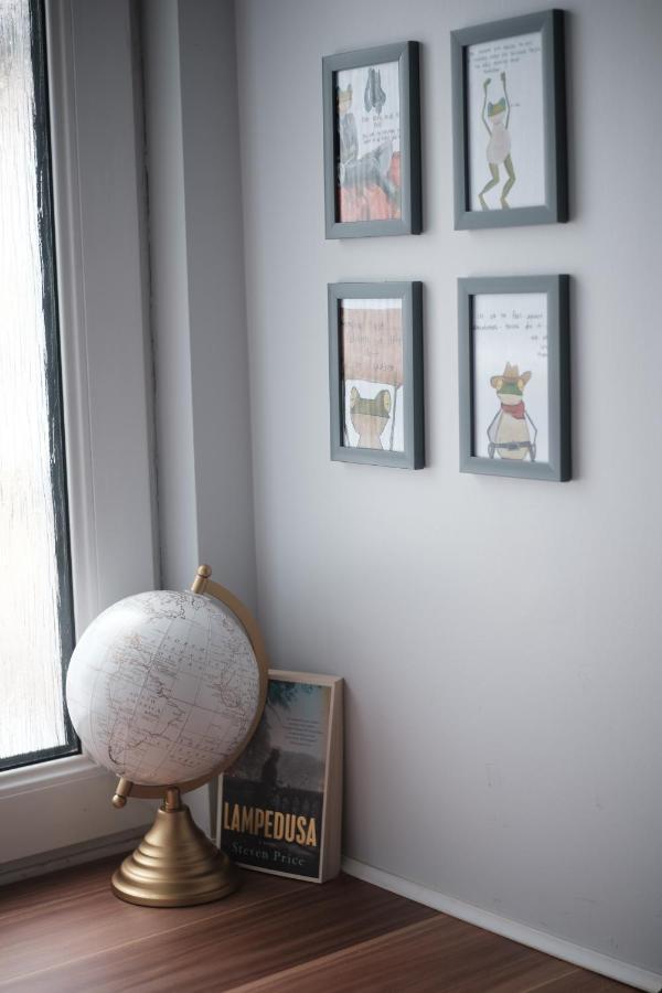 Gorgeous 3 Bedroom Victorian Townhouse Lisburn Eksteriør billede